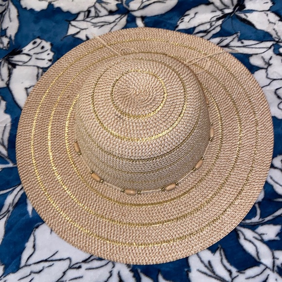 Chico's Accessories - Hat, Chico’s